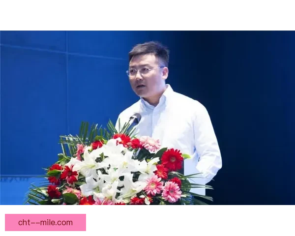 世界杯官方合作伙伴宣布将在赛事现场赠送独家纪念品与限量礼品