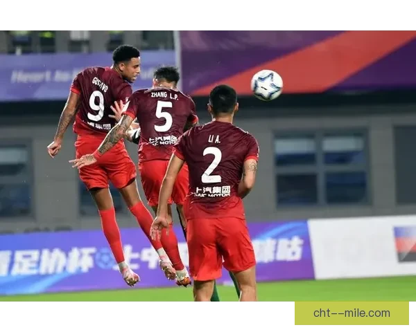 亚冠精英联赛神户胜利船二比一击败上海海港关键三分点燃主场士气